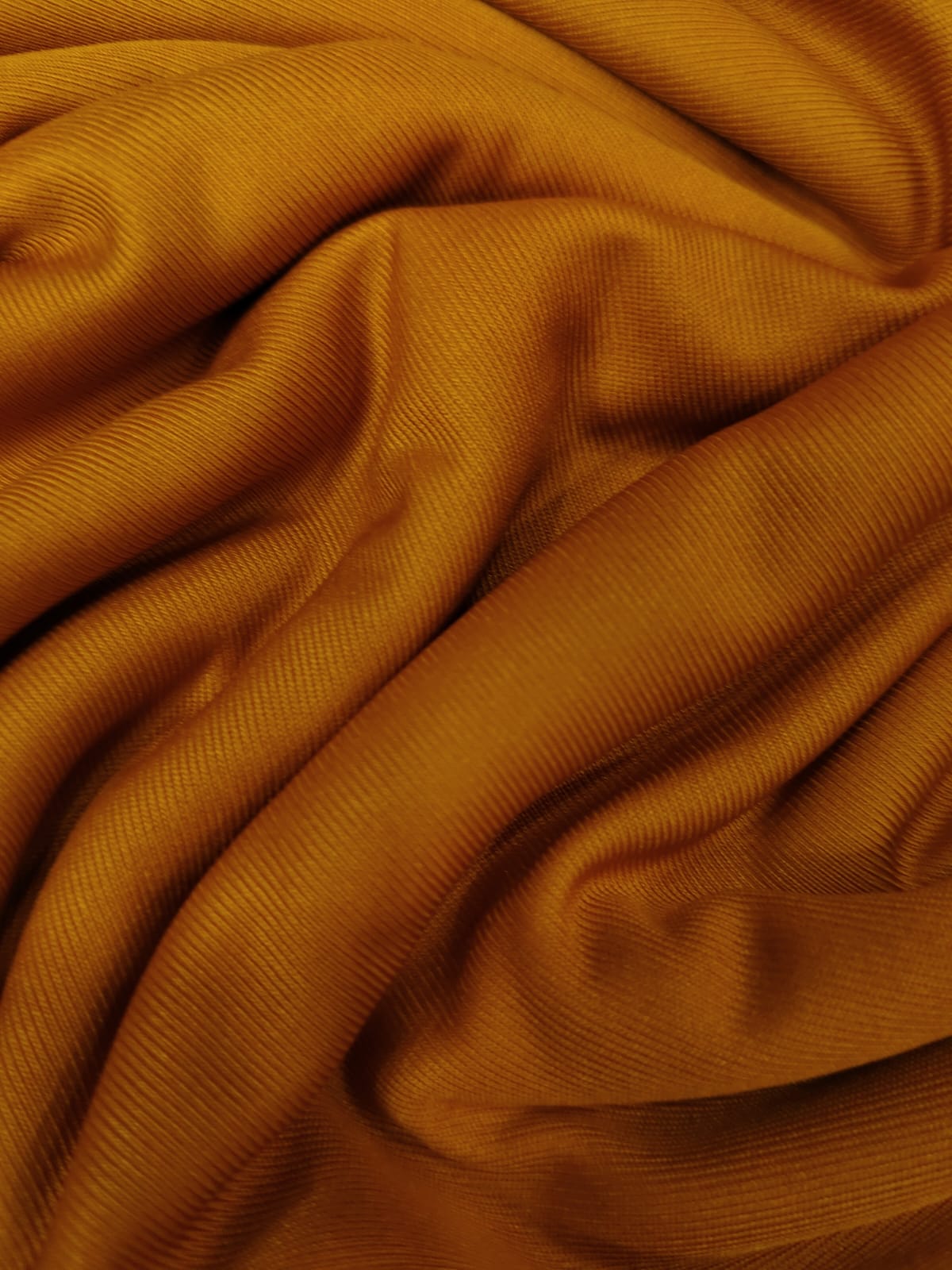SARINA Swatch 3
